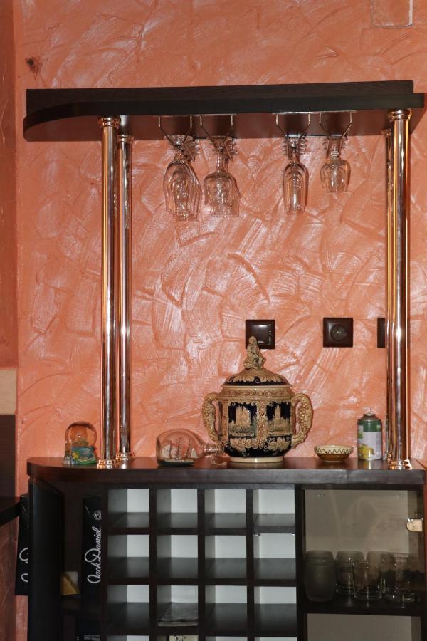 فندق Amelia House Făgăraş المظهر الخارجي الصورة